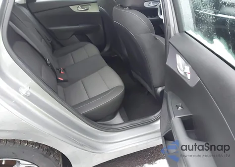 2024 Kia Forte Lxs из США, поврежденный, VIN 3KPF24AD5RE716880